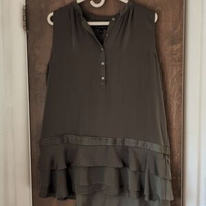 Banana Republic tank